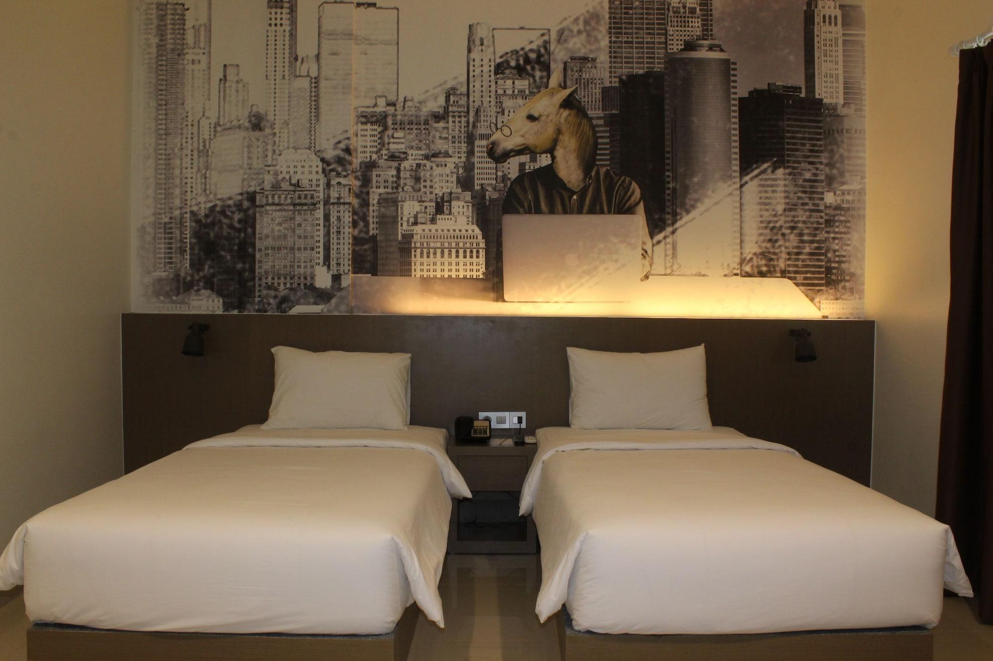Opi Indah Hotel Palembang Ngoại thất bức ảnh