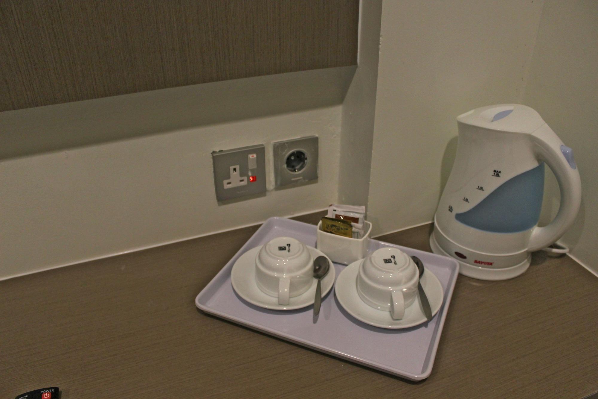 Opi Indah Hotel Palembang Ngoại thất bức ảnh