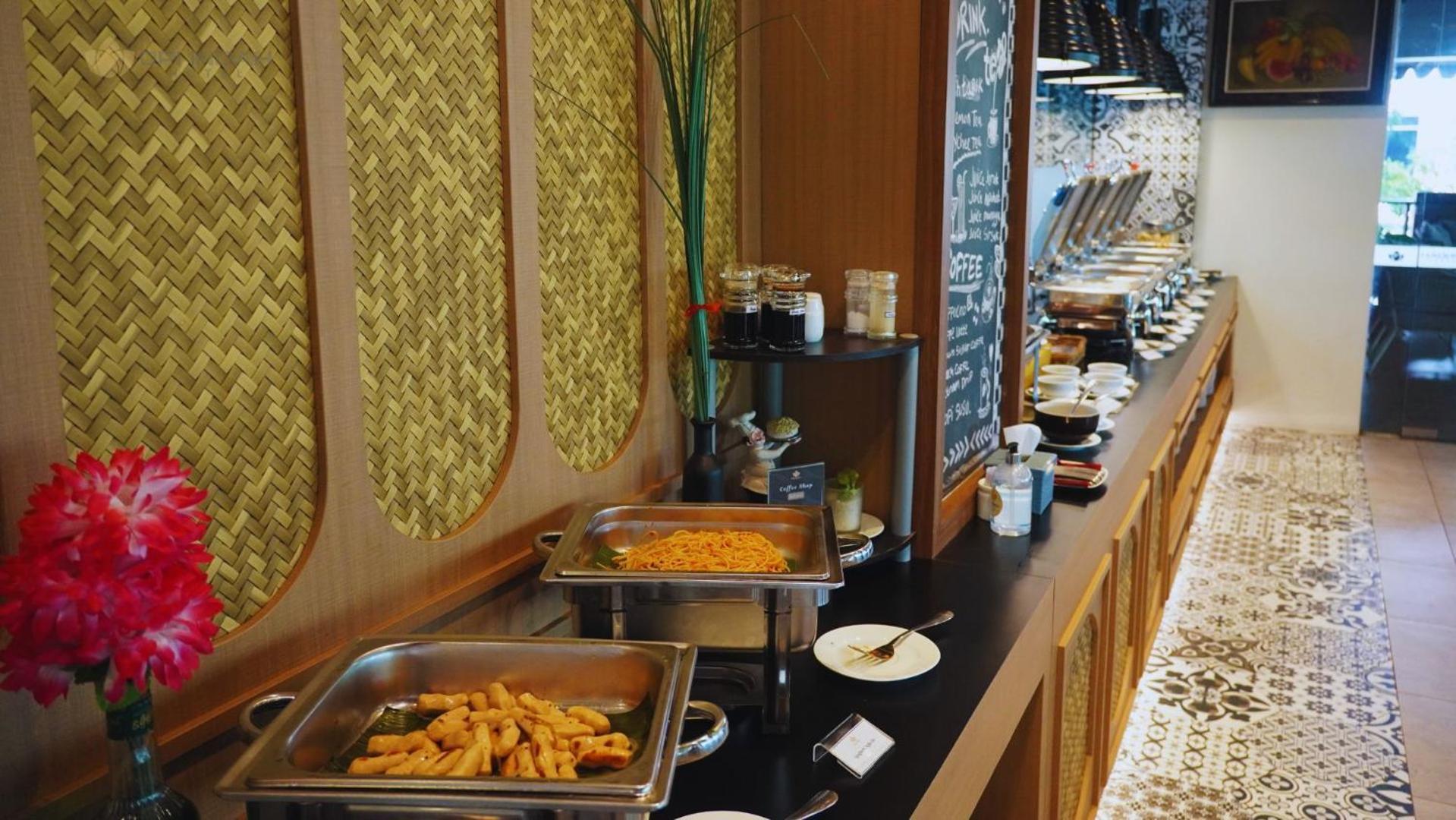 Opi Indah Hotel Palembang Ngoại thất bức ảnh