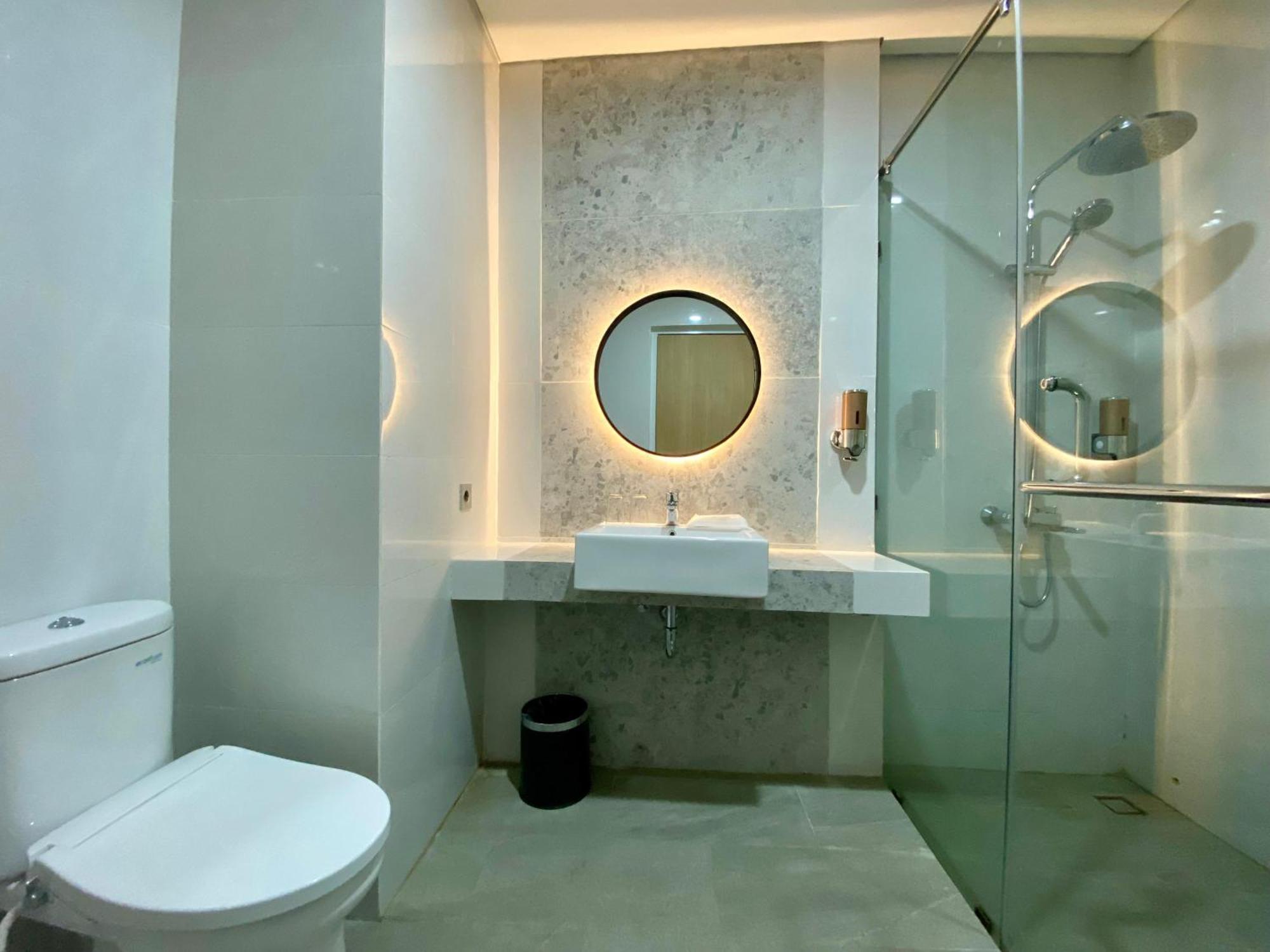 Opi Indah Hotel Palembang Ngoại thất bức ảnh